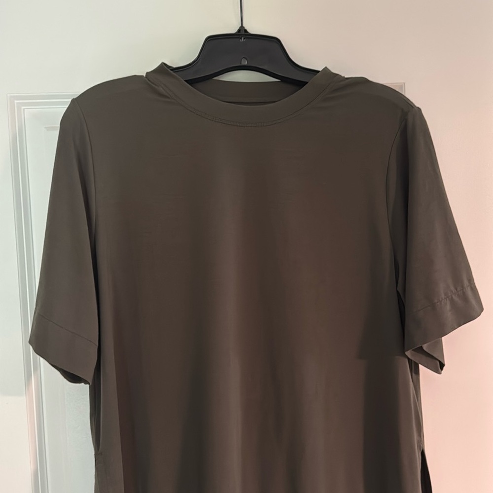 ADAY Essentialist tee Moss Size M